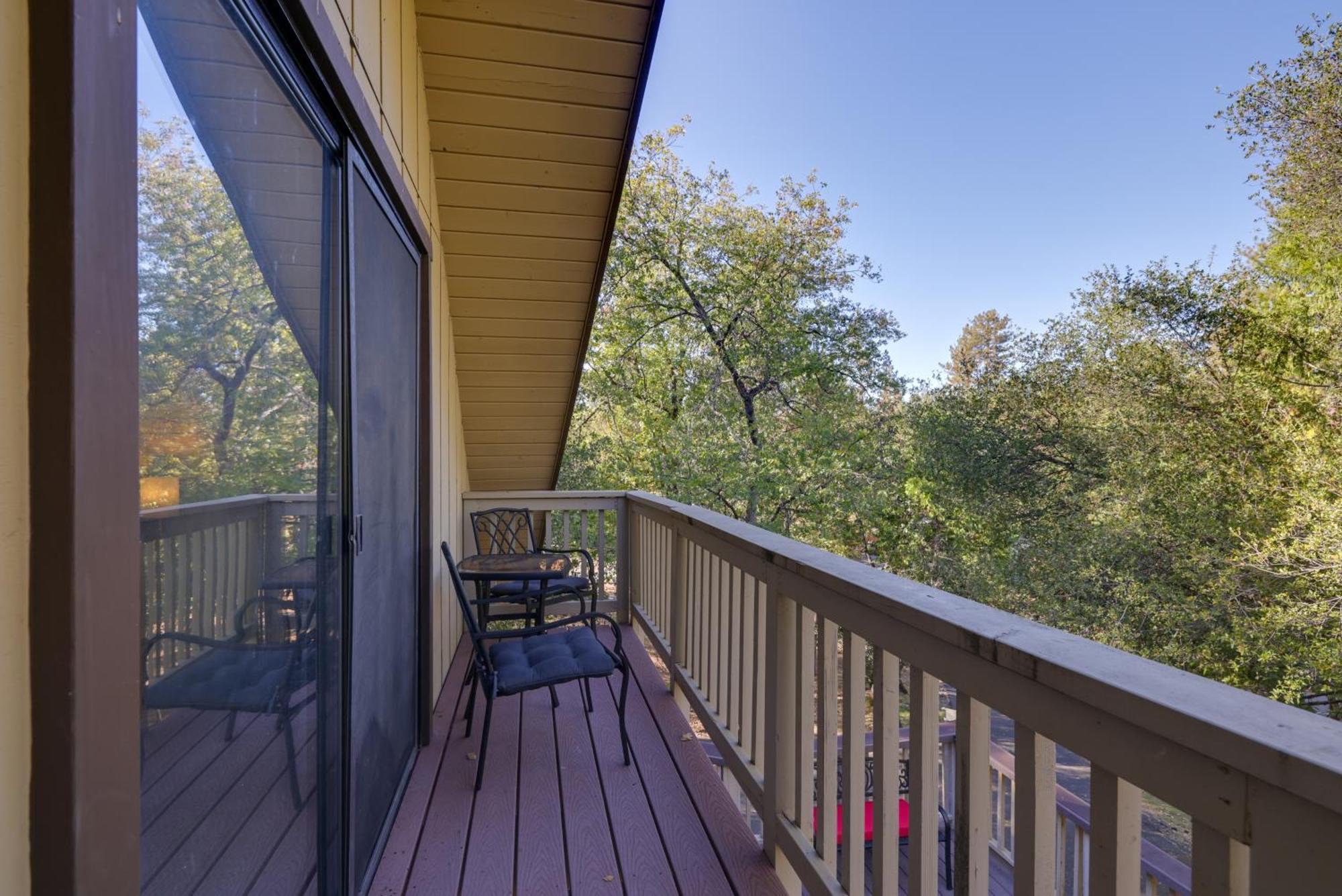 Spacious Groveland Cabin With Wraparound Deck! Екстер'єр фото